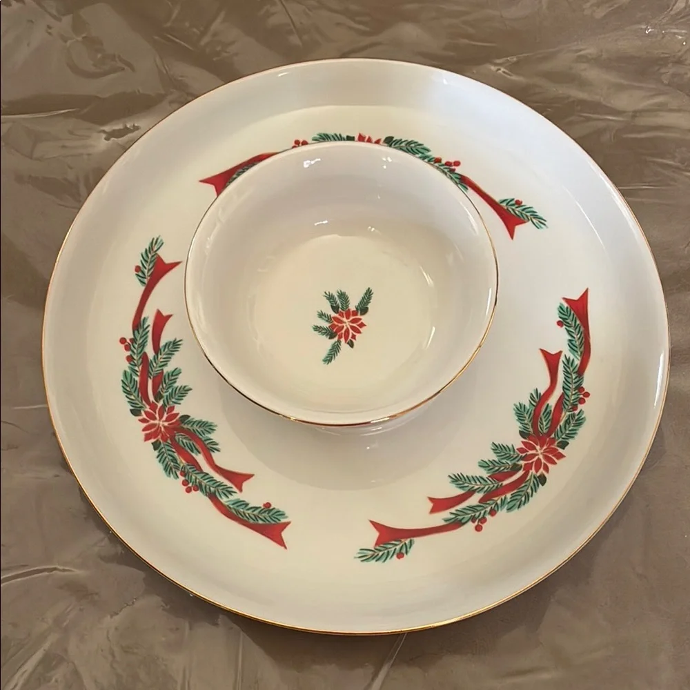Vintage Tienshan Festive Holiday Poinsetta Ribbons Chip & Dip Set